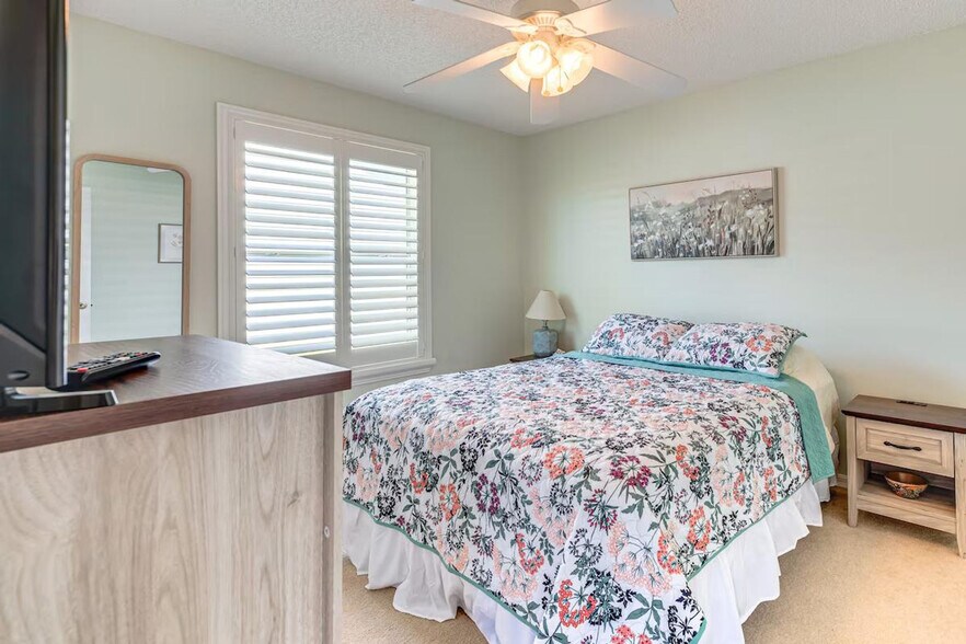 Building Photo - 684 Winifred Way