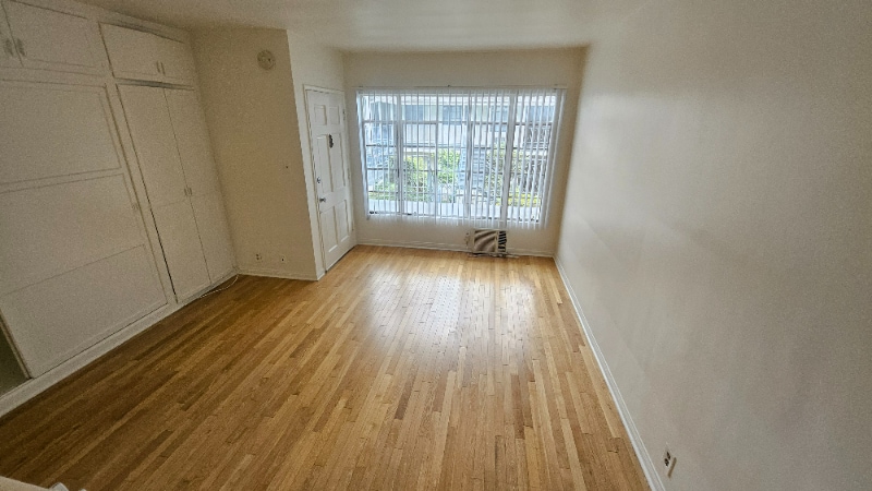 Building Photo - 4221 Los Feliz Blvd