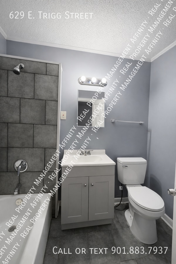 Building Photo - 629 E Trigg Ave