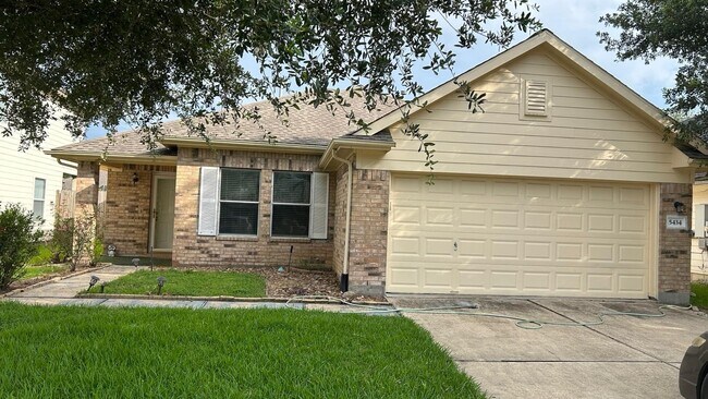 Primary Photo - 5434 Cinnamon Lake Dr