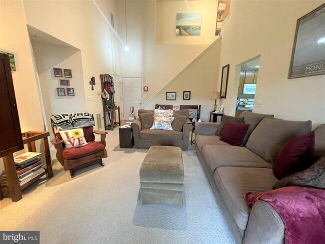 Building Photo - 100 Watkins Pond Blvd