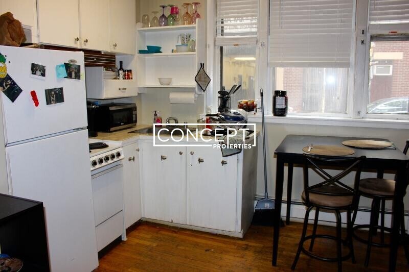 Building Photo - 15 Garden St