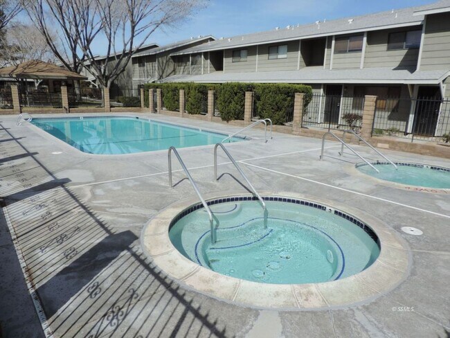Building Photo - PLACE-UPJ157