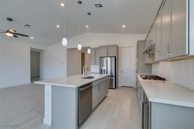 Building Photo - 257 Piazzetta Pl