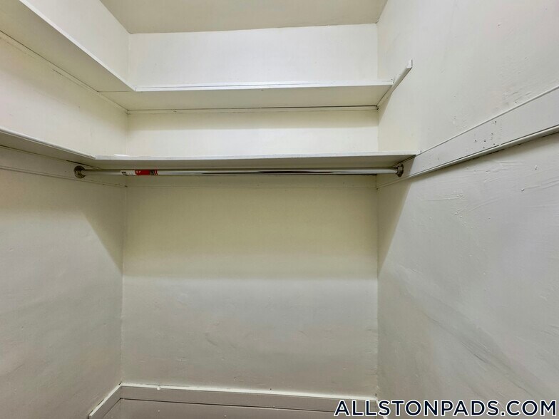 Building Photo - 7 Price Rd