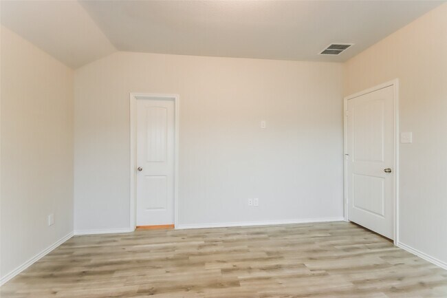 Building Photo - 7606 Merrylands Dr