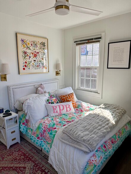 Building Photo - 1946 Guilford Rd