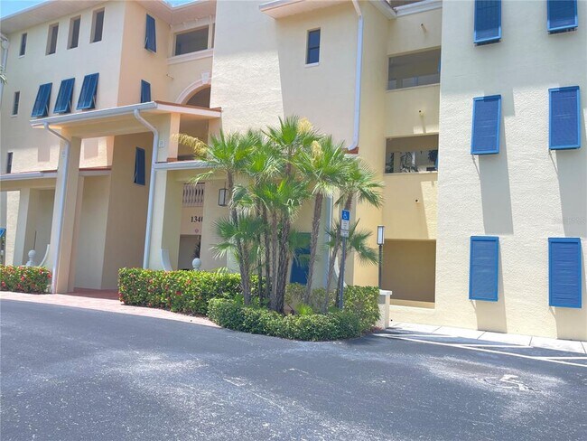 Primary Photo - 1340 Rock Dove Ct