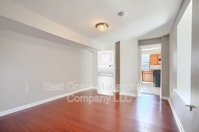 Building Photo - 2860 W Baltimore St