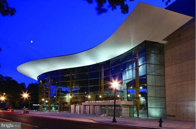 Building Photo - 1250 4th St SW