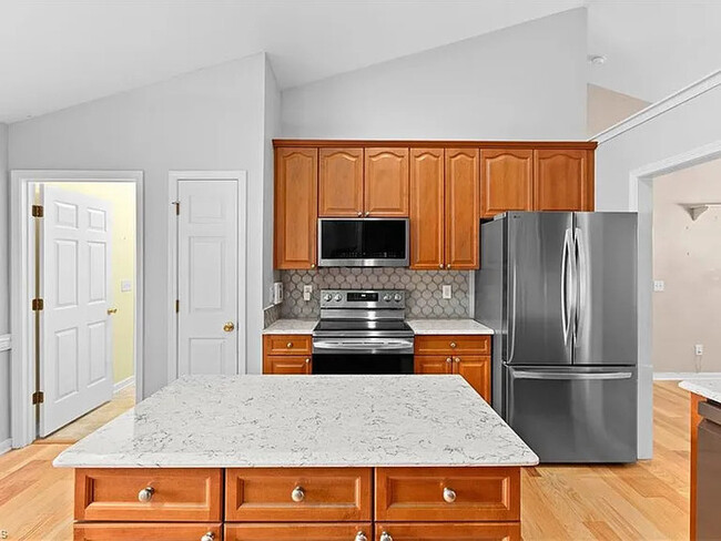 Building Photo - Earn Wealth While Leasing – Like a Homeowner – Lease to Own