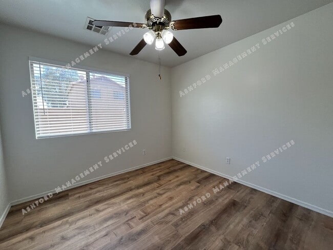 Building Photo - 2046 S 171st Dr