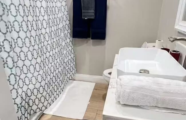 Building Photo - 8354 Adams St