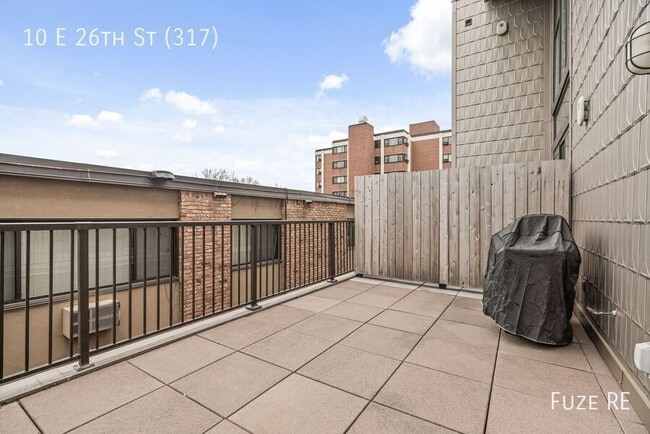 Building Photo - 10 E 26th St