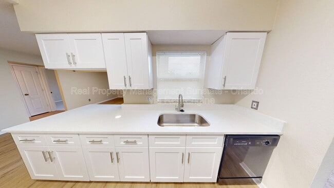 Building Photo - 1016 Soldier Creek Ct