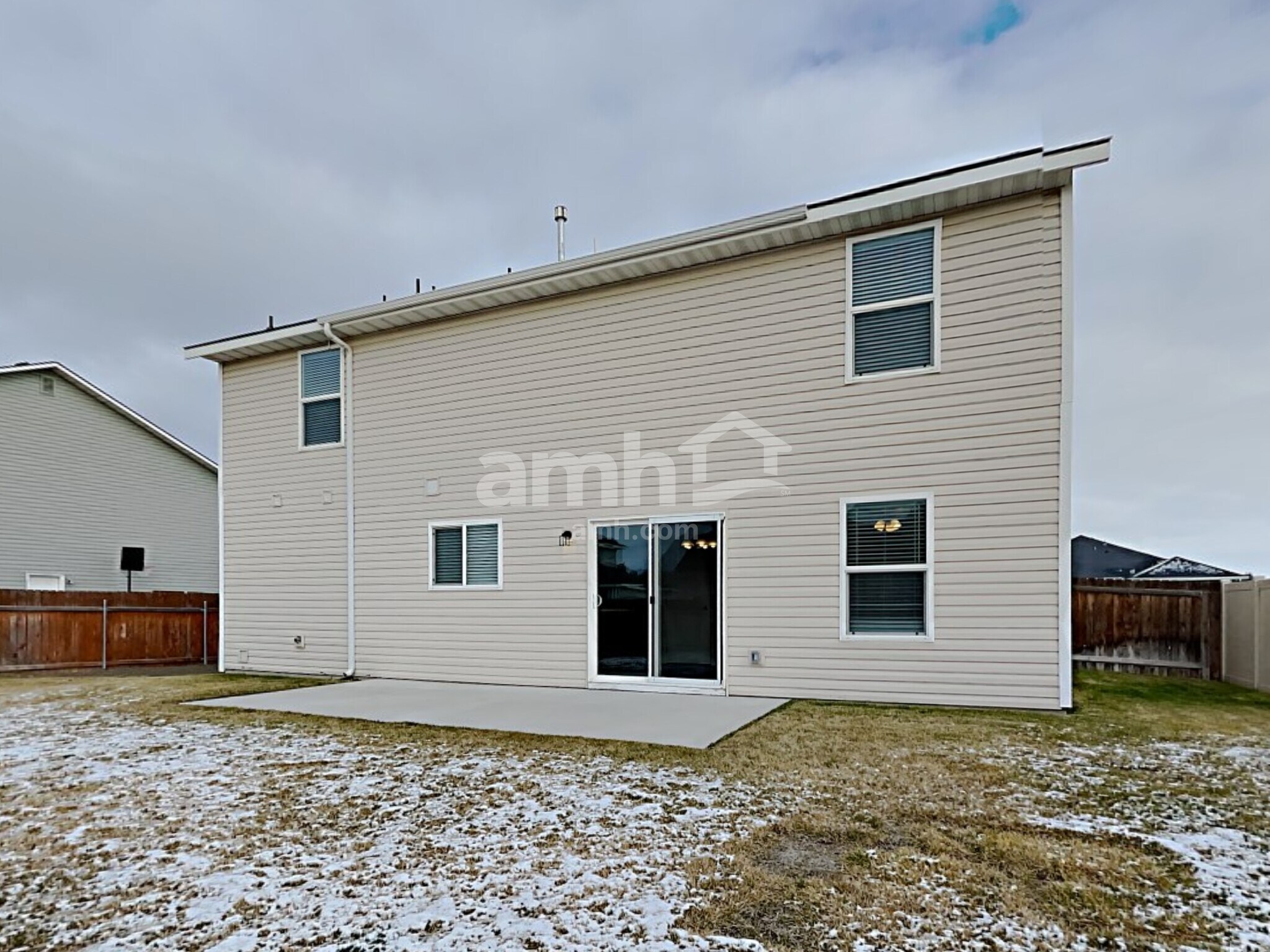 Building Photo - 2551 N Hose Gulch Ave