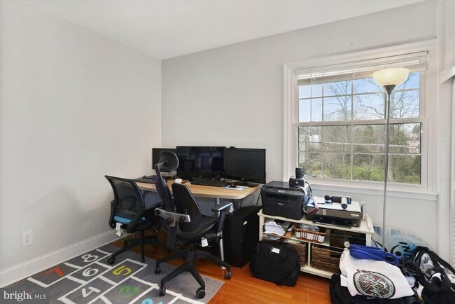 Building Photo - 7029 Old Dominion Dr