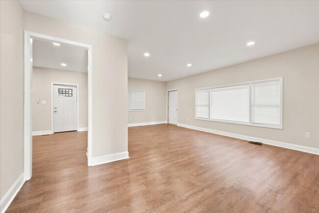 Building Photo - Private Carriage Home in Chadds Ford | Fully Renovated 3BR/1BA