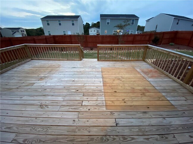 Building Photo - 764 Dove Tree Ln