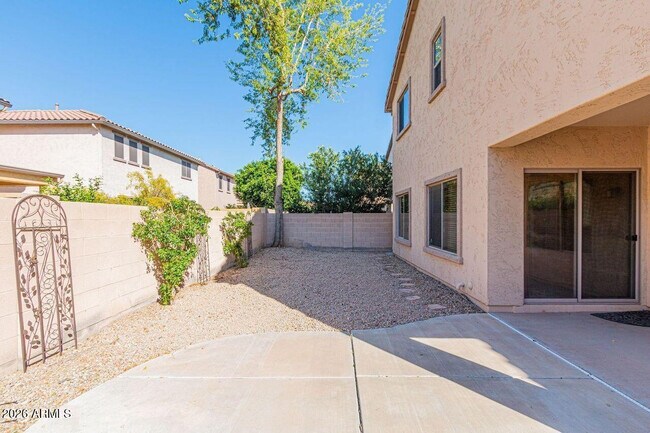 Building Photo - 2526 W Desert Vista Trail