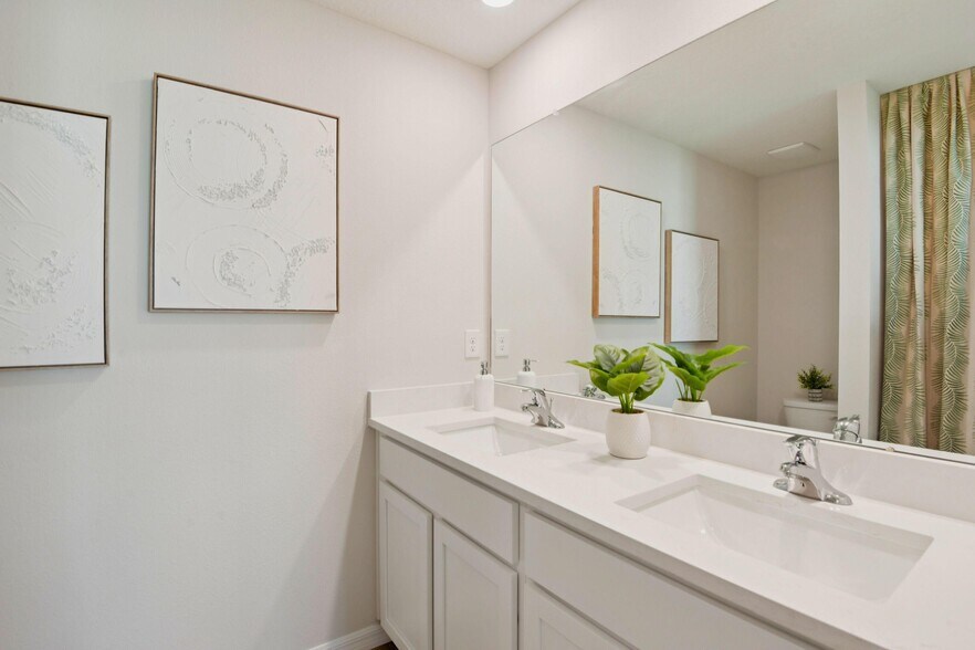 Building Photo - 3933 Antigua Wy