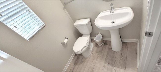 Building Photo - 2 Adelfa St