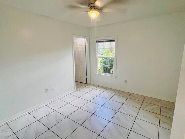 Building Photo - 6524 Swissco Dr