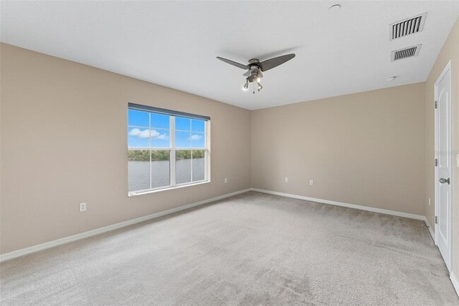 Building Photo - 2521 Lexington Oak Dr