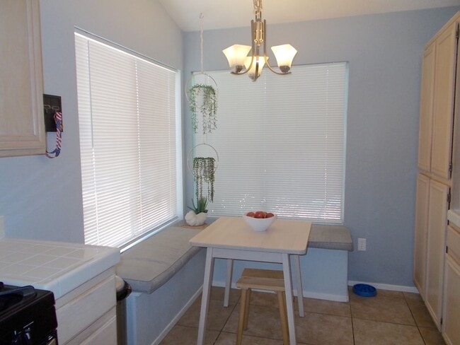 Building Photo - Beautiful 1-Story Home Near Desert Shores ...