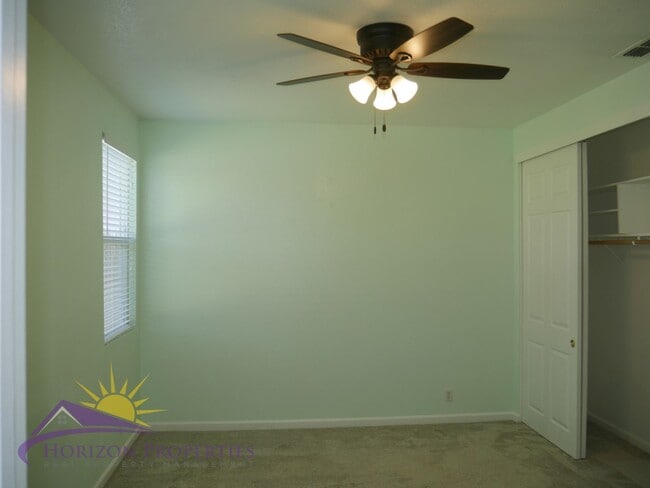 Building Photo - Bright Open 2 Bed 2 Bath 1,043 Sq Ft Antelope home