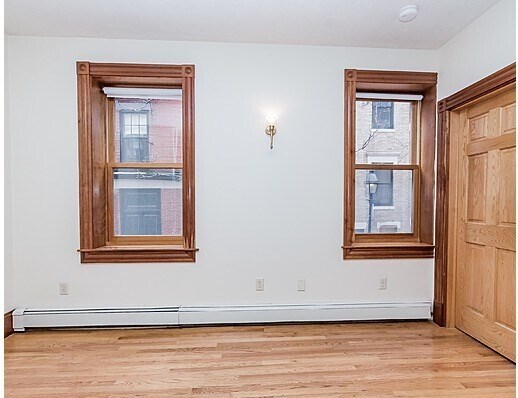 Building Photo - 97 Myrtle St