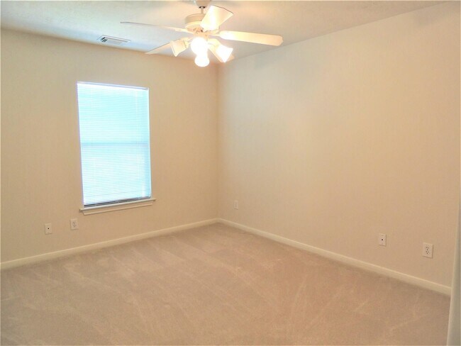 Building Photo - 21722 Mileham Ln