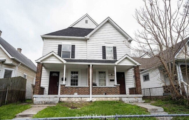 Primary Photo - "Charming Duplex Retreat: Spacious 2-Bedro...