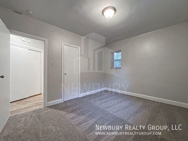 Building Photo - 319 San Juan Dr
