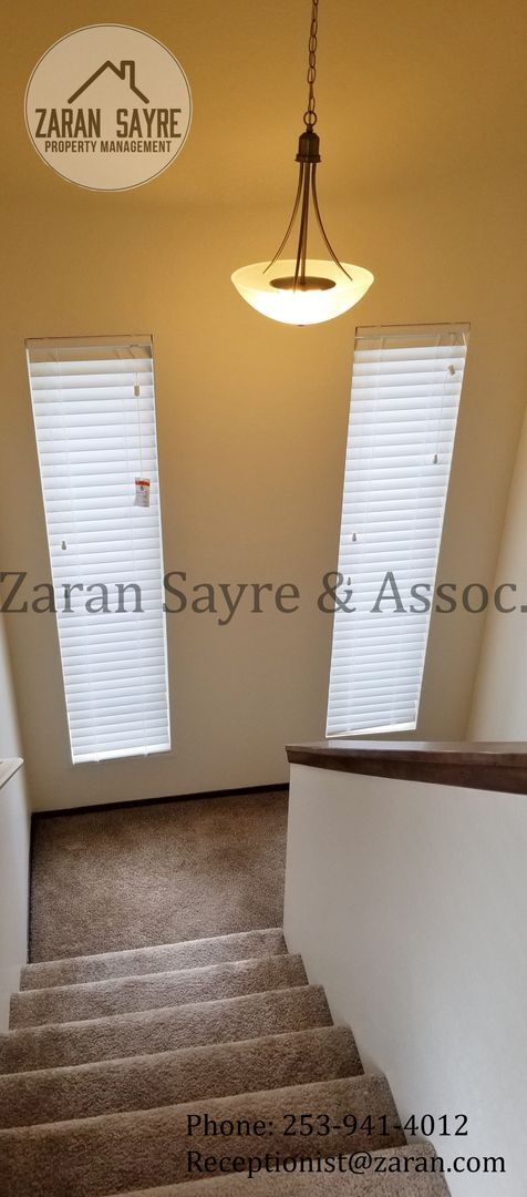 Building Photo - 757