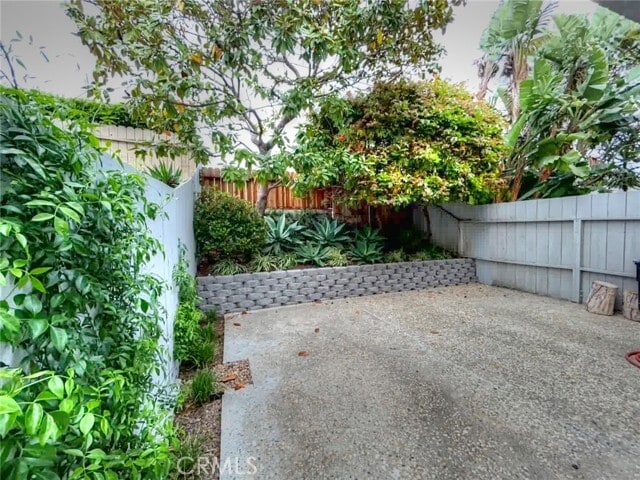 Building Photo - 33936 Alcazar Dr