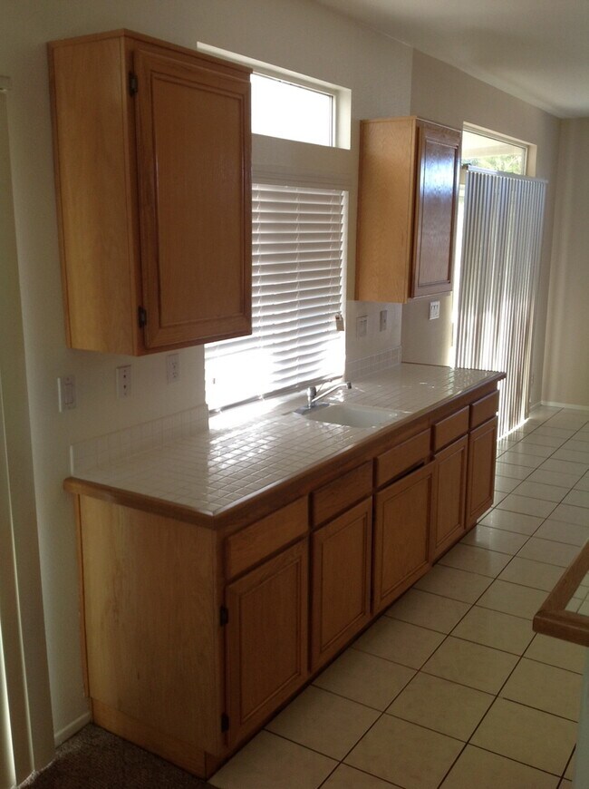 Building Photo - 12414 Ravenna Ln