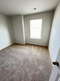 Building Photo - 1112 Broholmer Ln