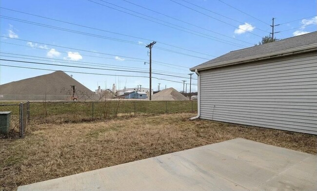 Building Photo - 3033 Shadowfax Dr