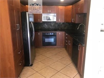 Building Photo - 6757 Friars Rd