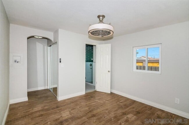 Building Photo - Remodeled 3 bedroom 2 bath.  Fenced yard. Outdoor shower, deck ,attached garage. Near beaches.