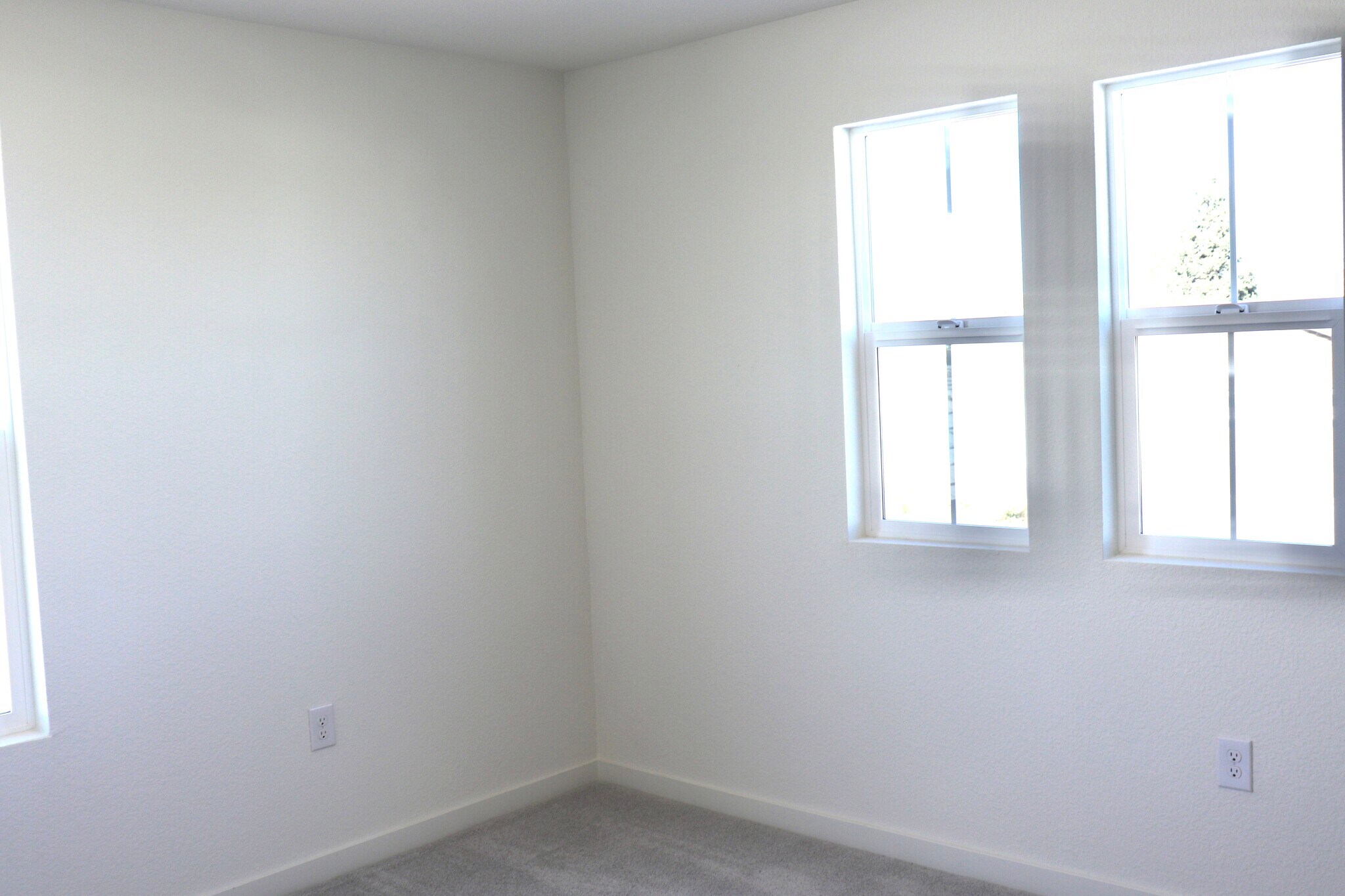 Building Photo - 1536 Minories Dr