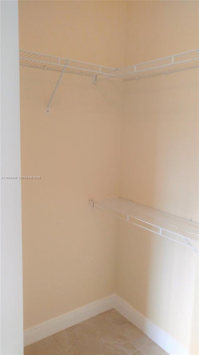 Building Photo - 4404 SW 160th Ave