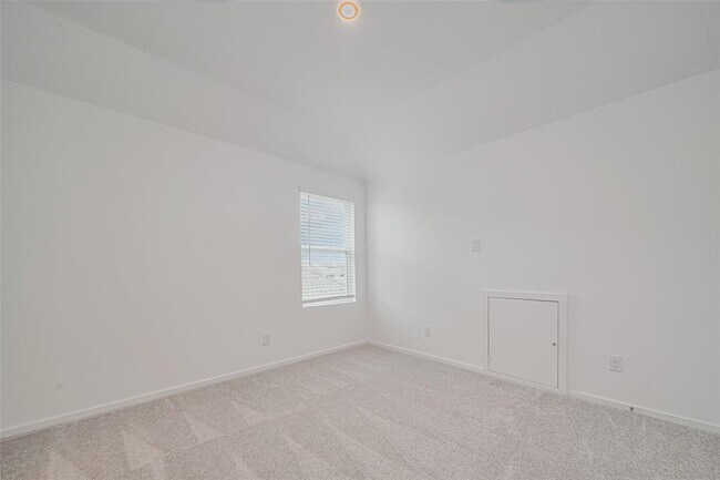 Building Photo - 2120 Toyhill Fls Ln