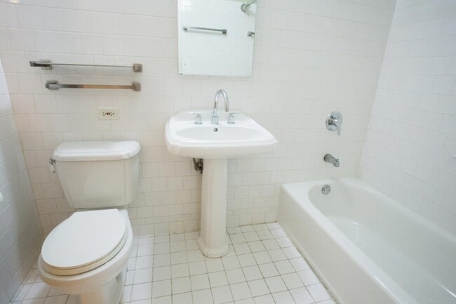 Floorplan - 5535 S. Kimbark Avenue
