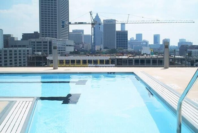 Building Photo - 845 Spring St NW