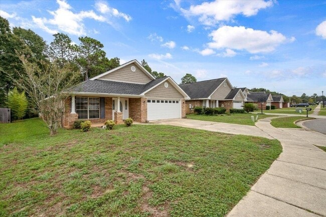 Building Photo - 2659 Rosebud Dr E
