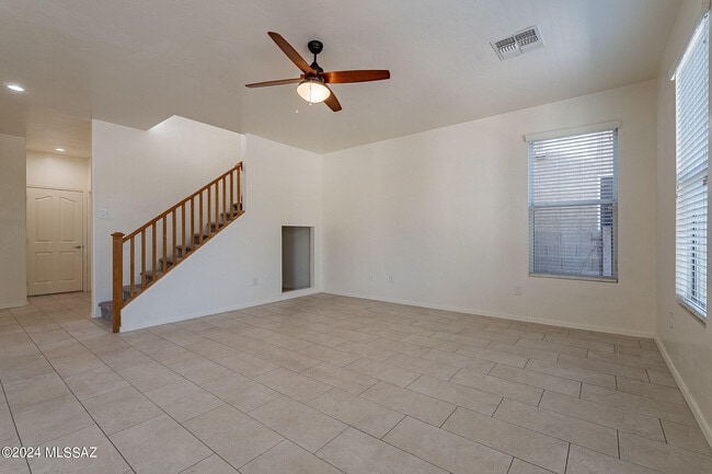 Building Photo - 2790 W Checkerspot Dr
