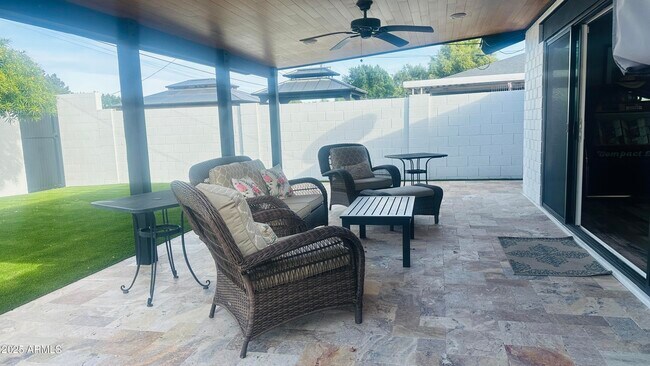 Building Photo - 8240 E Turney Ave