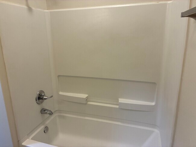 Building Photo - 5402 Marcella Ave